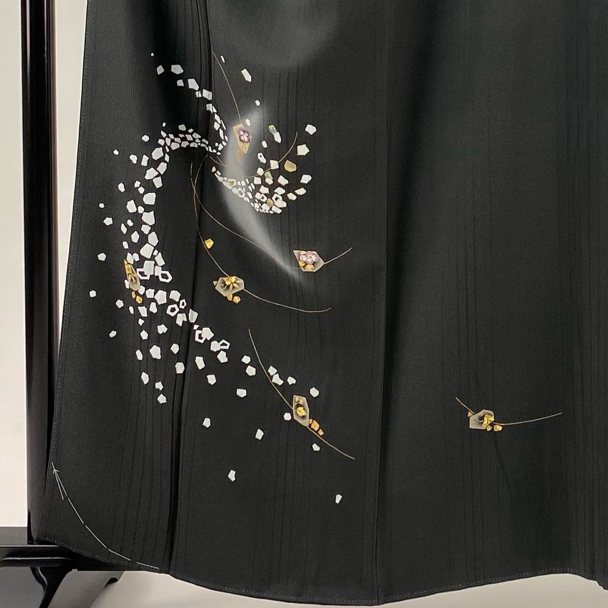 付下げ 身丈160 cm 裄丈67 M 袷 草花 幾何学模様 螺鈿 金彩 深緑 正絹