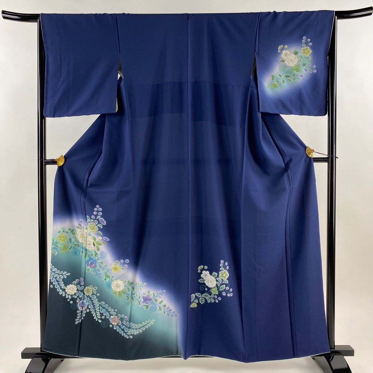 付下げ 身丈160 5 cm 裄丈65 M 袷 草花 螺鈿 金彩 紺色 正絹