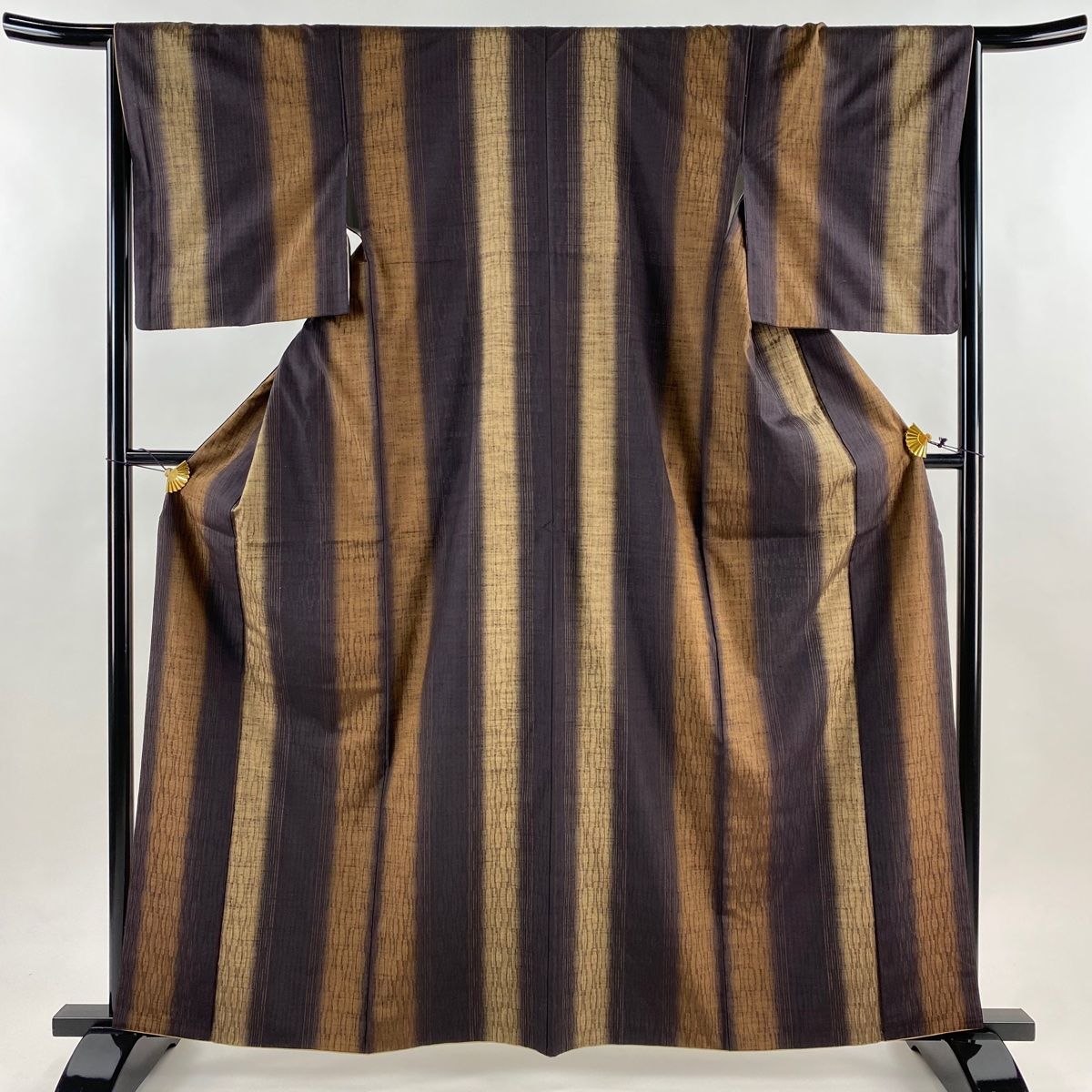 紬 身丈162 5 cm 裄丈65 M 袷 白樺紬 三代目市三郎 証紙 縞 茶紫 正絹