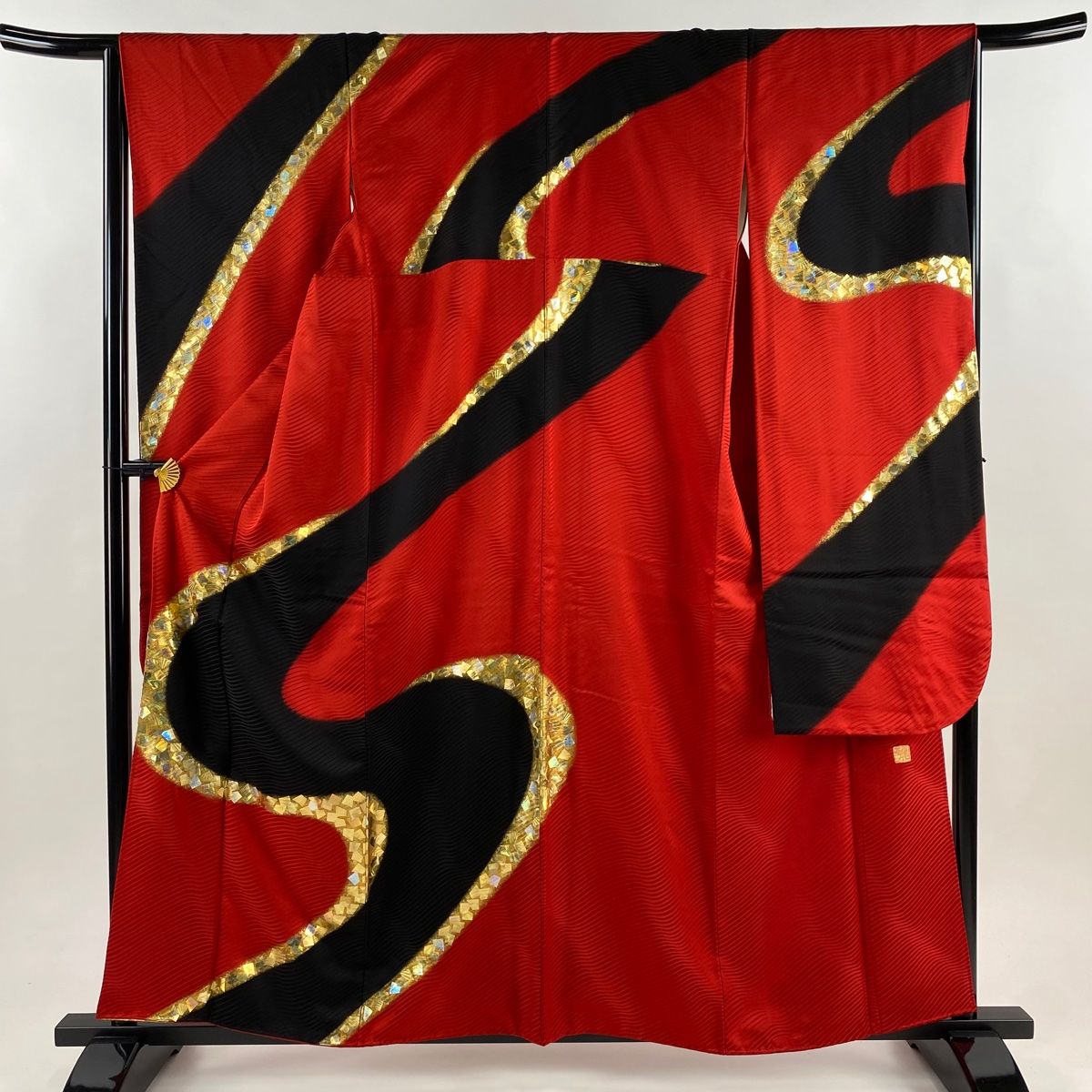 振袖 身丈160 cm 裄丈65 M 袷 堀省平 落款 流水 地紋 金銀彩 赤 正絹