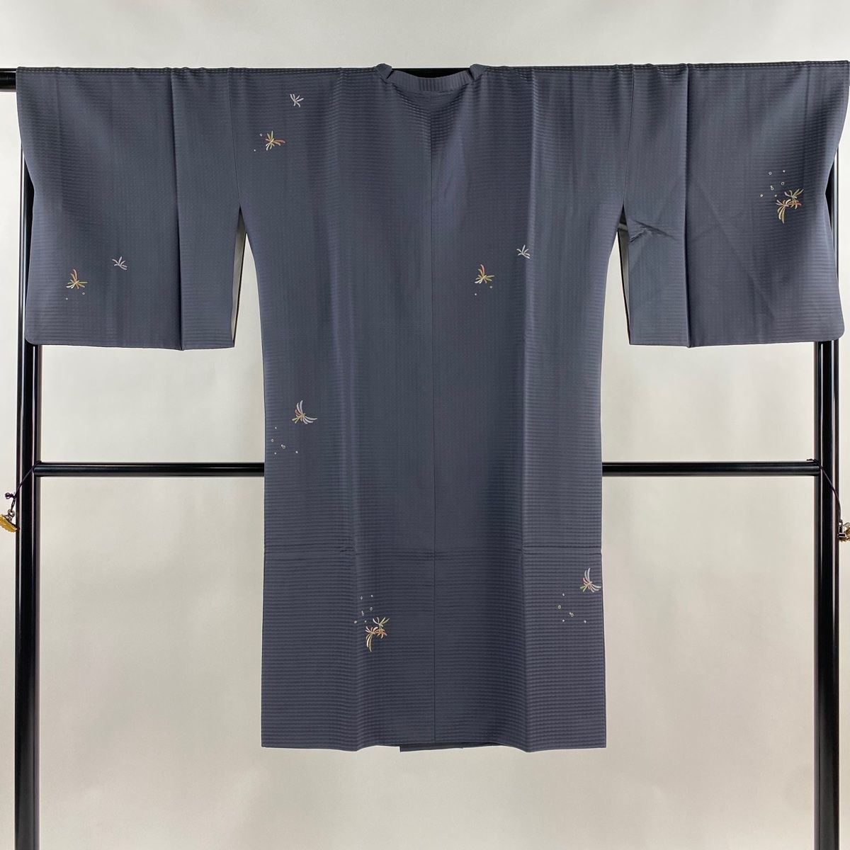 道行 身丈111.5 cm 裄丈69 L 和装コート 角衿 鳥 地紋 刺繍 金銀糸 黒灰 正絹