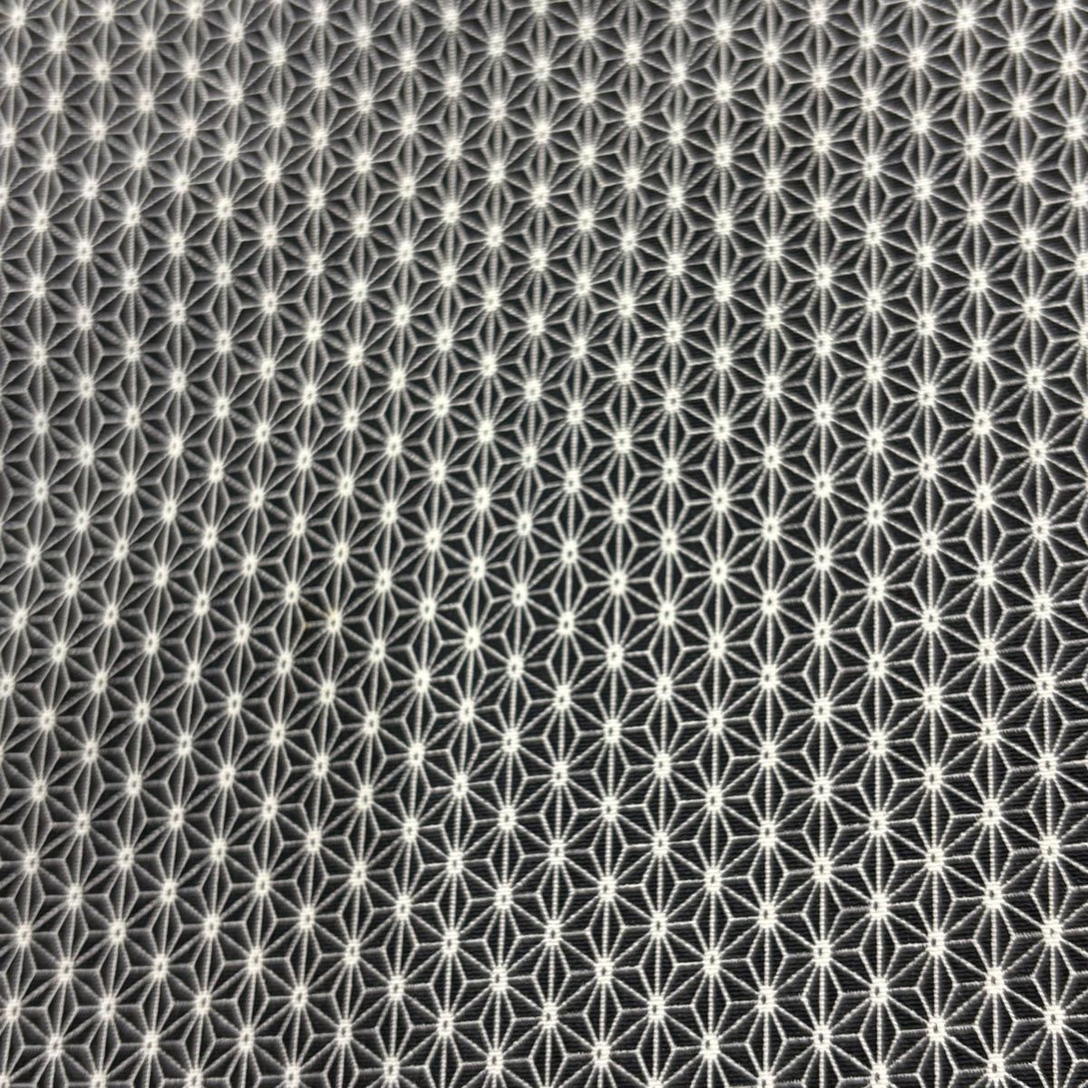  小紋 身丈164 cm 裄丈70 L 袷 麻の葉 黒 正絹 小紋 着物