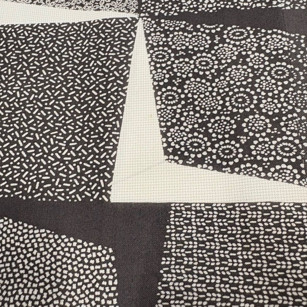 訪問着 身丈160.5cm 裄丈64.5cm M 袷 川村久太郎 紬地 落款 草花 幾何