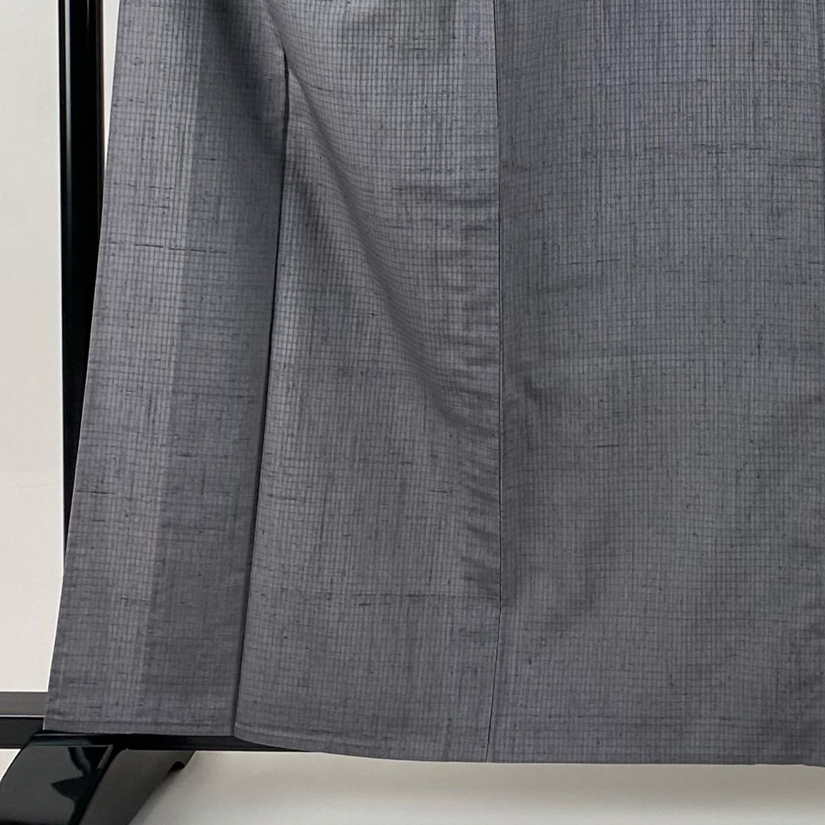 紬 身丈160 cm 裄丈67 M 単衣 赤城紬 奇翠 青柳 草木染 落款 証紙 格子 灰色 正絹