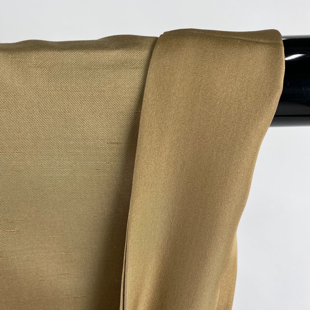  付下げ 身丈166 cm 裄丈64.5 M 袷 牛首紬地 落款 鳥 枝葉 ぼかし 黄土色 正絹 訪問着 付け下げ 着物