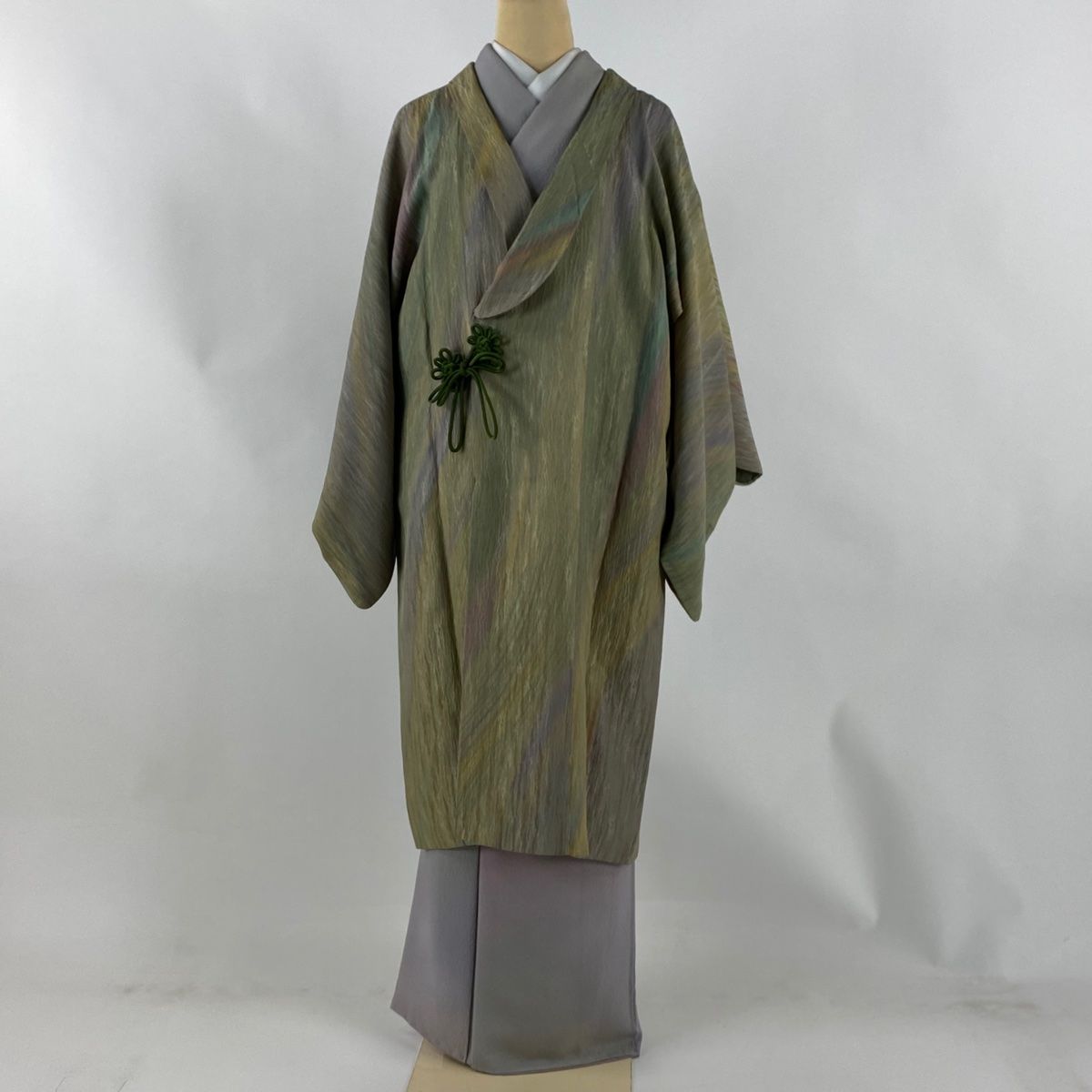 道中着 身丈105 cm 裄丈63 S 和装コート 着物衿 幾何学 地紋 ぼかし 灰緑 正絹