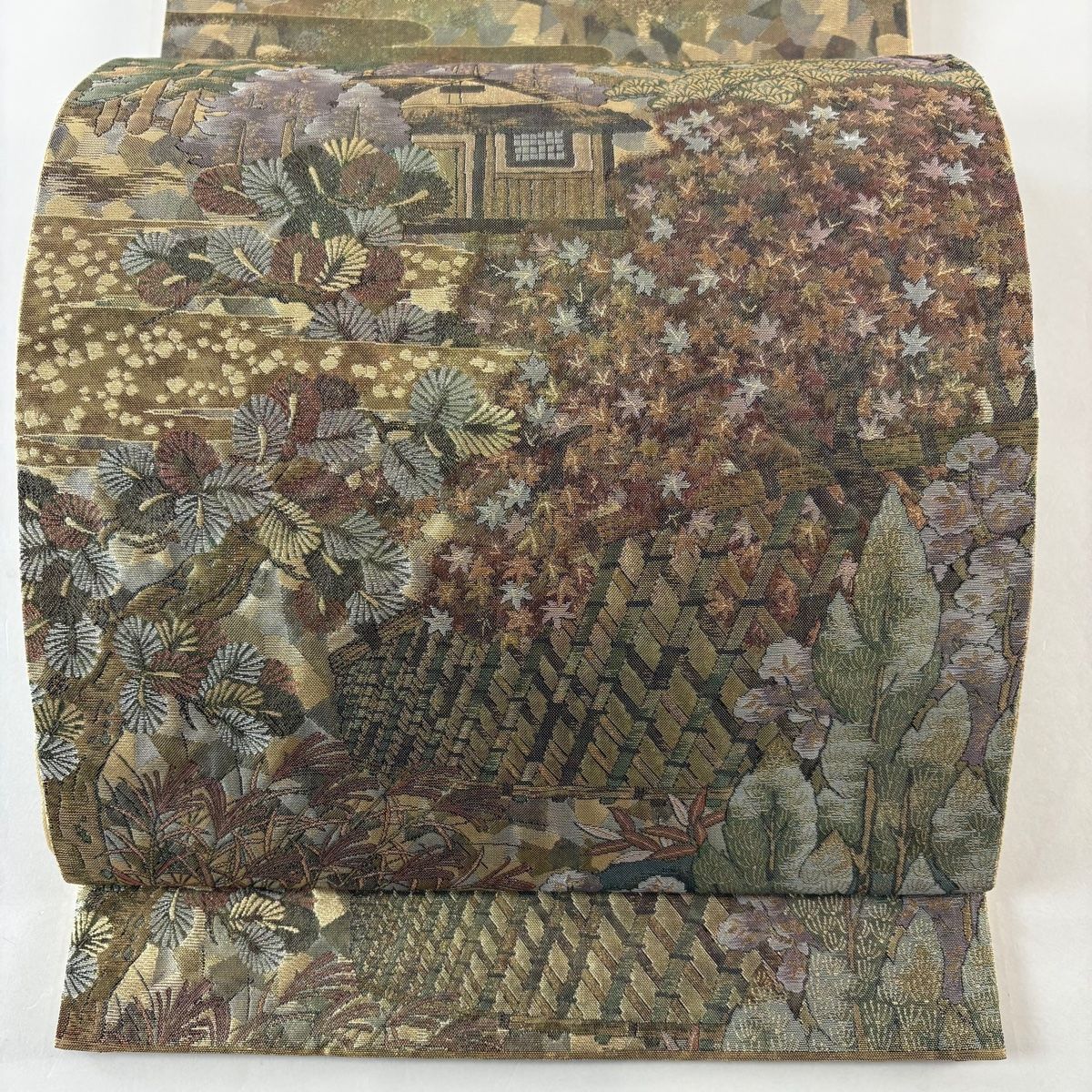 袋帯 証紙 建物 風景 金糸 箔 金色 六通 正絹