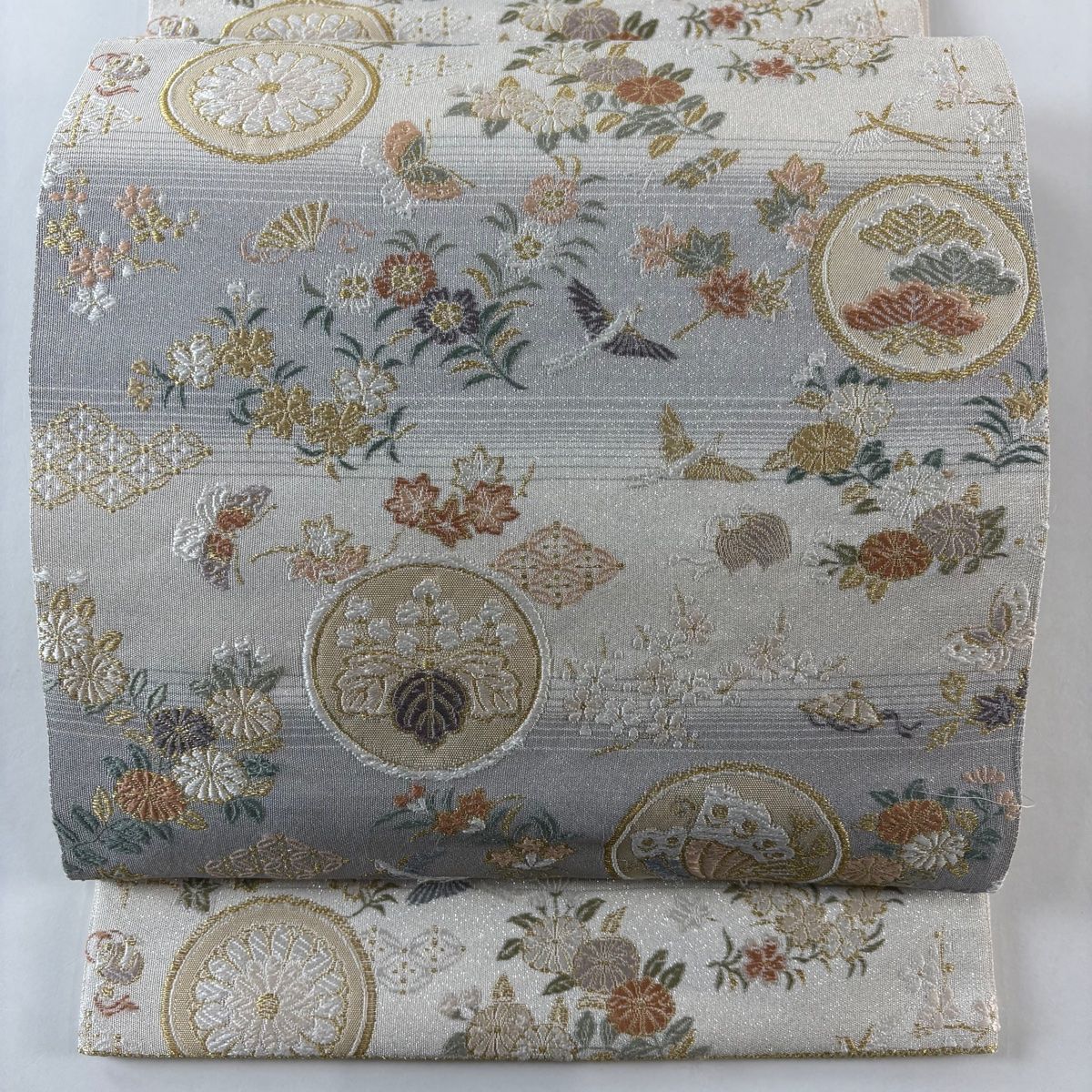袋帯 狂言丸小花づくし文 蝶 金糸 刺繍 灰色 六通 正絹