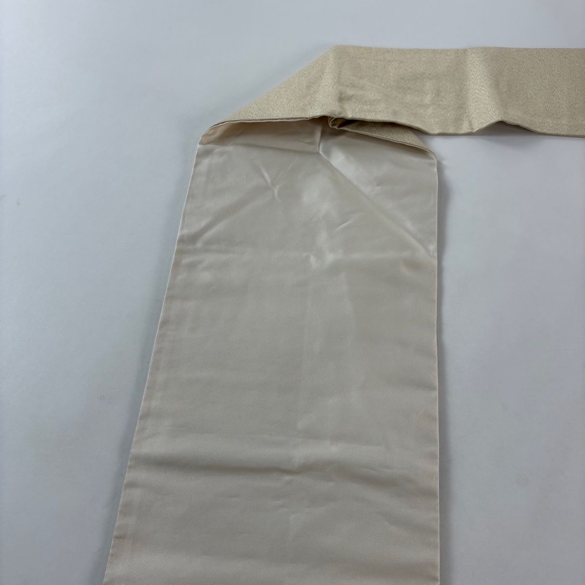  名古屋帯 人物 山並み 金通し ベージュ 正絹 名古屋帯 帯