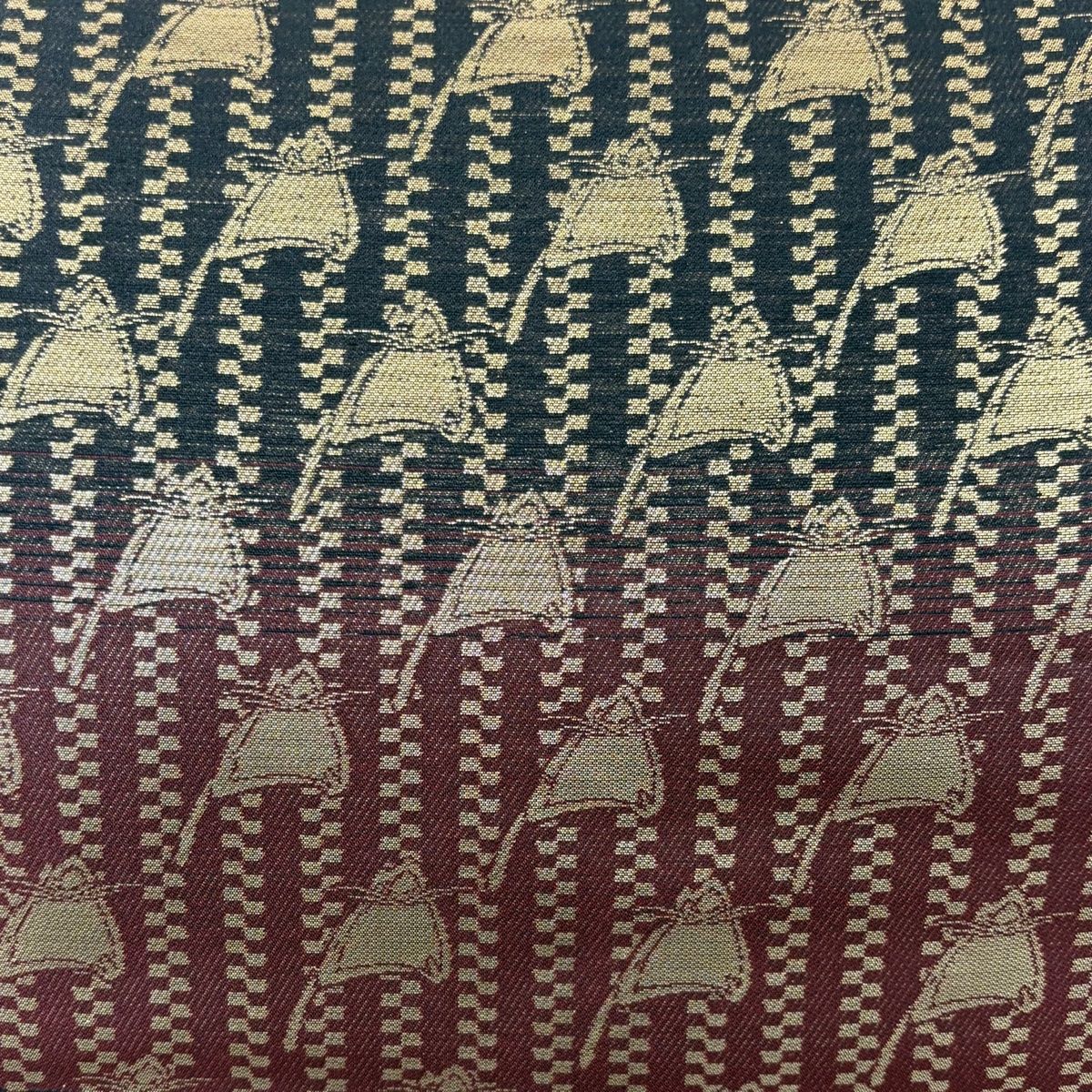 袋帯 猫 縞模様 箔 えんじ色 全通 正絹