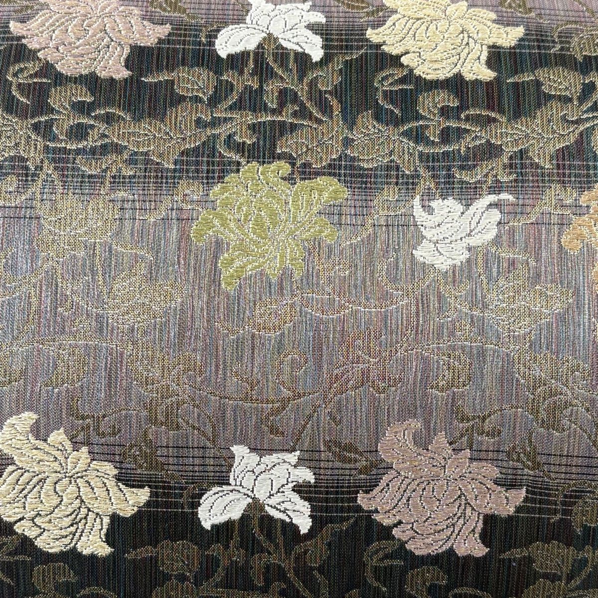 袋帯 花唐草 段縞模様 金糸 ラメ糸 灰紫 六通 正絹