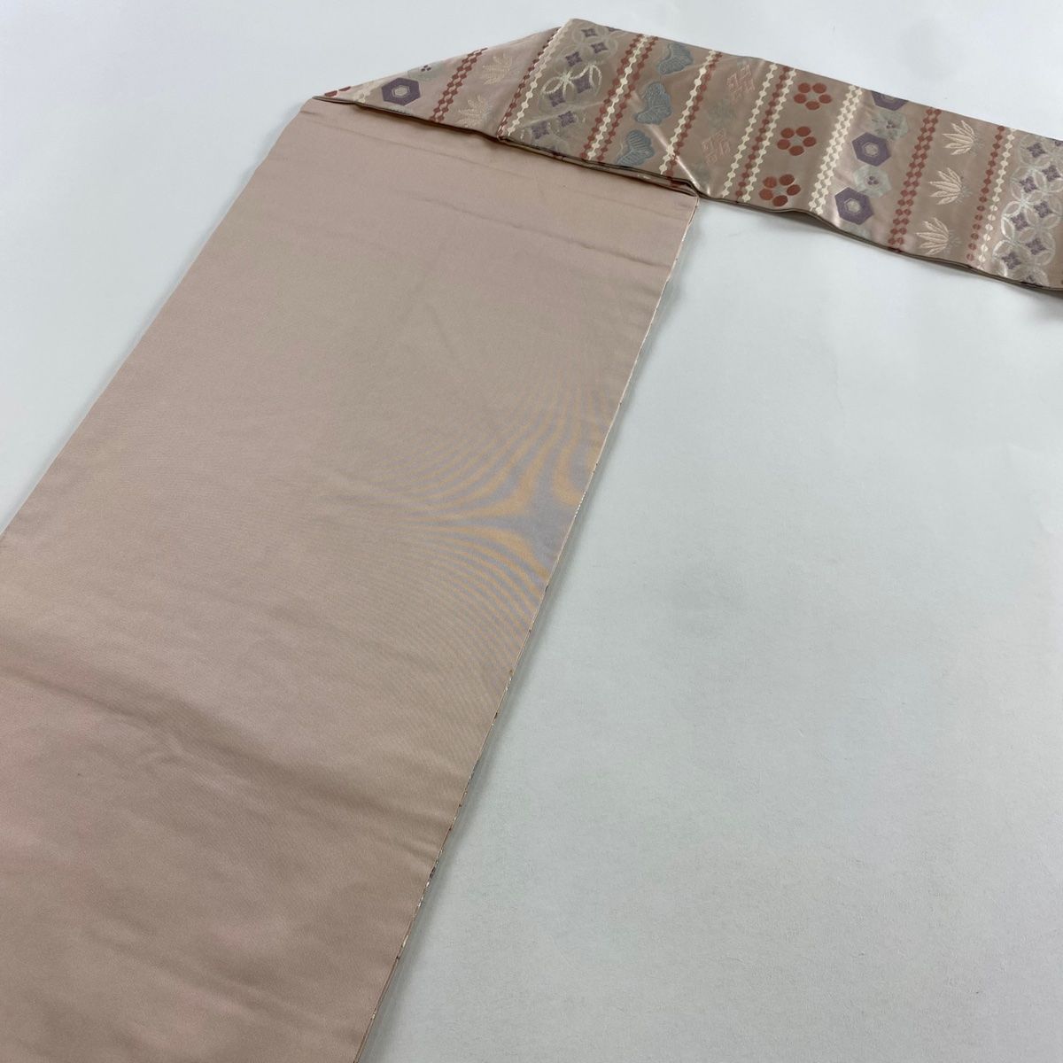 ピンクベージュ 正絹