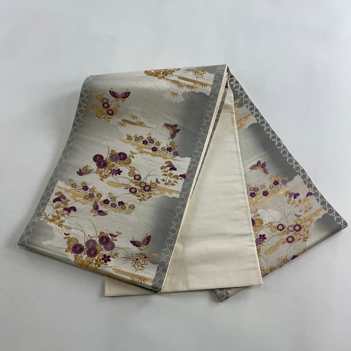  袋帯 帝王紫 落款 秋草 蝶 金糸 箔 灰白 お太鼓柄 正絹 袋帯 帯