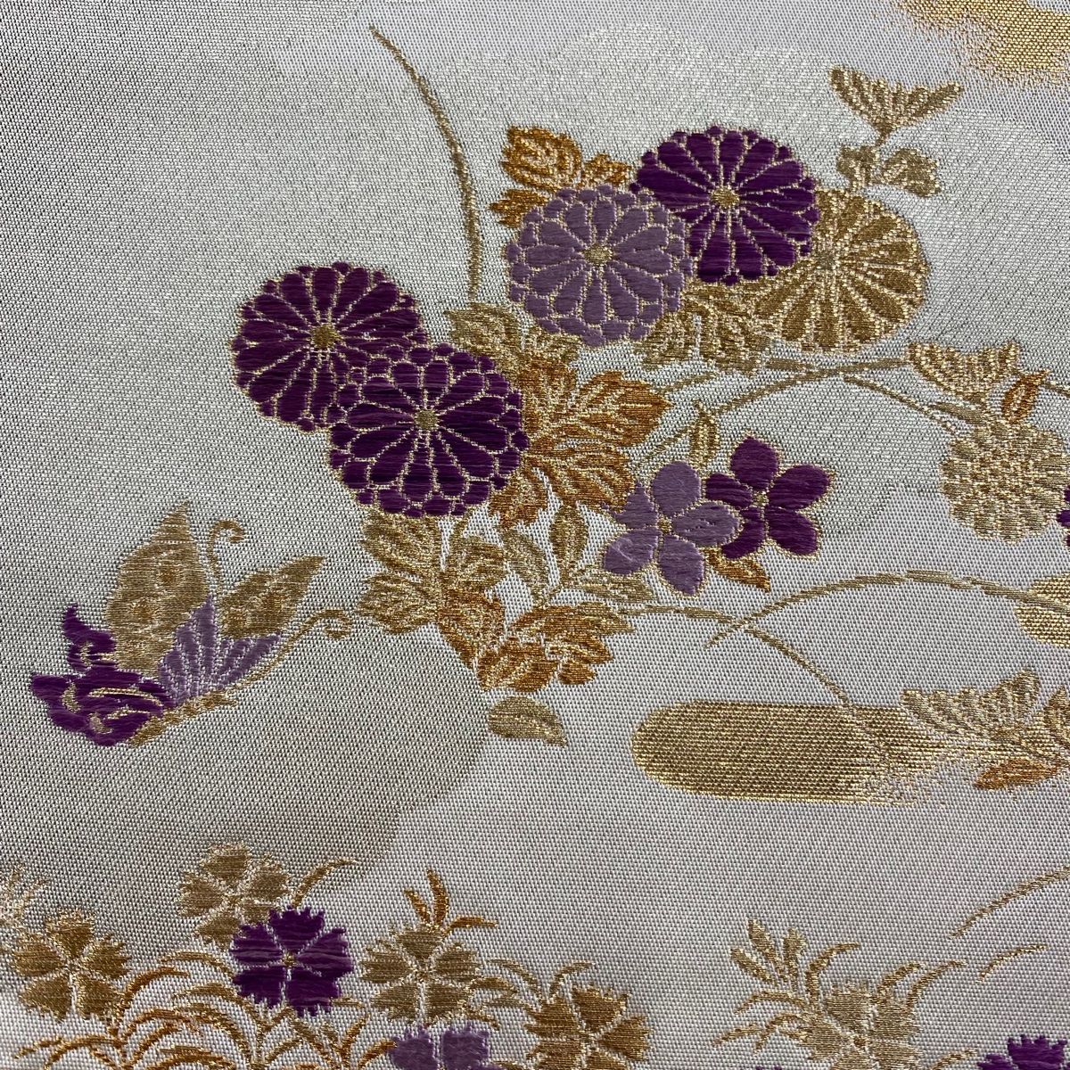 袋帯 帝王紫 落款 秋草 蝶 金糸 箔 灰白 お太鼓柄 正絹