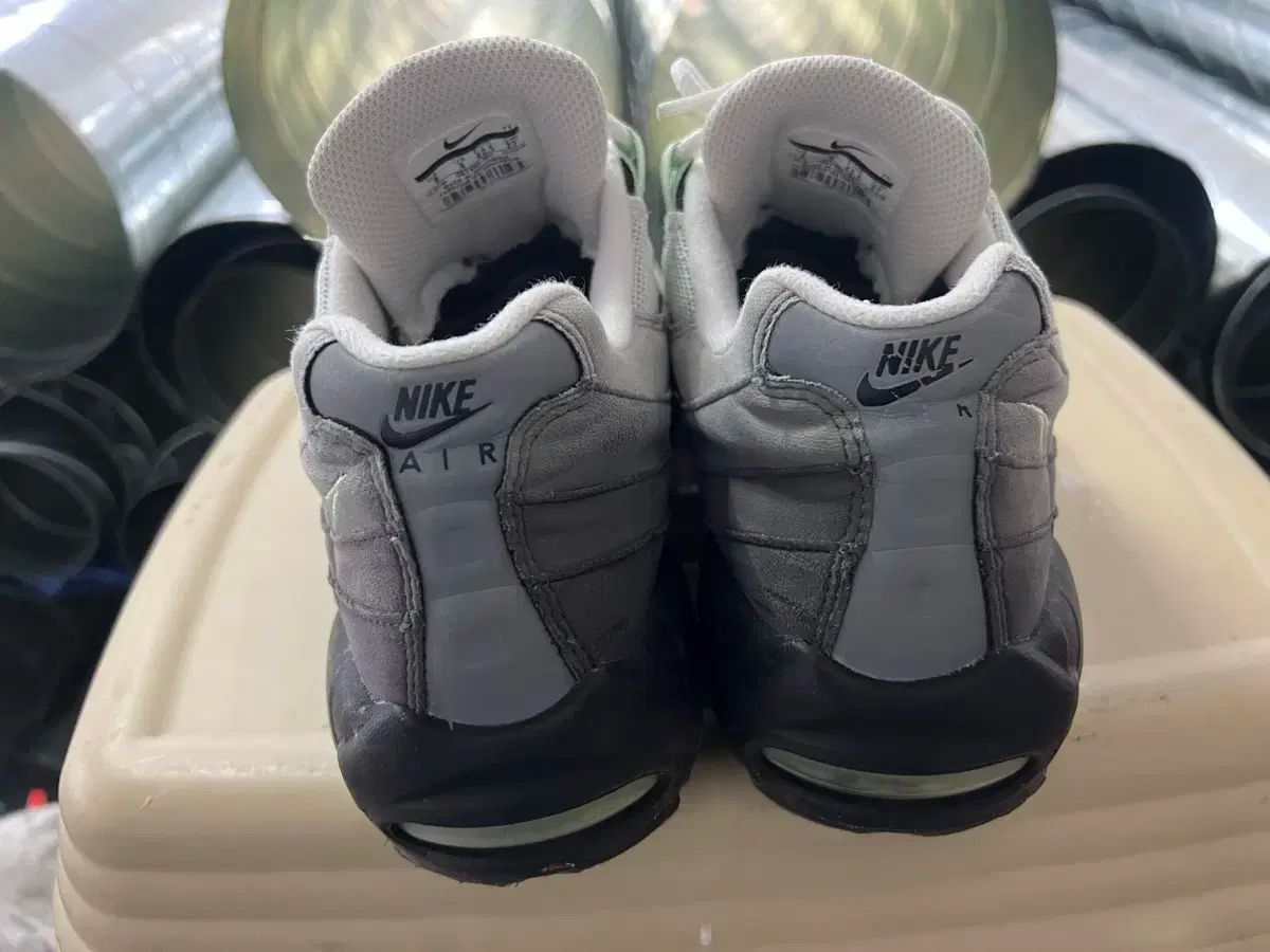 ナイキ エアマックス95 フレッシュミント 270