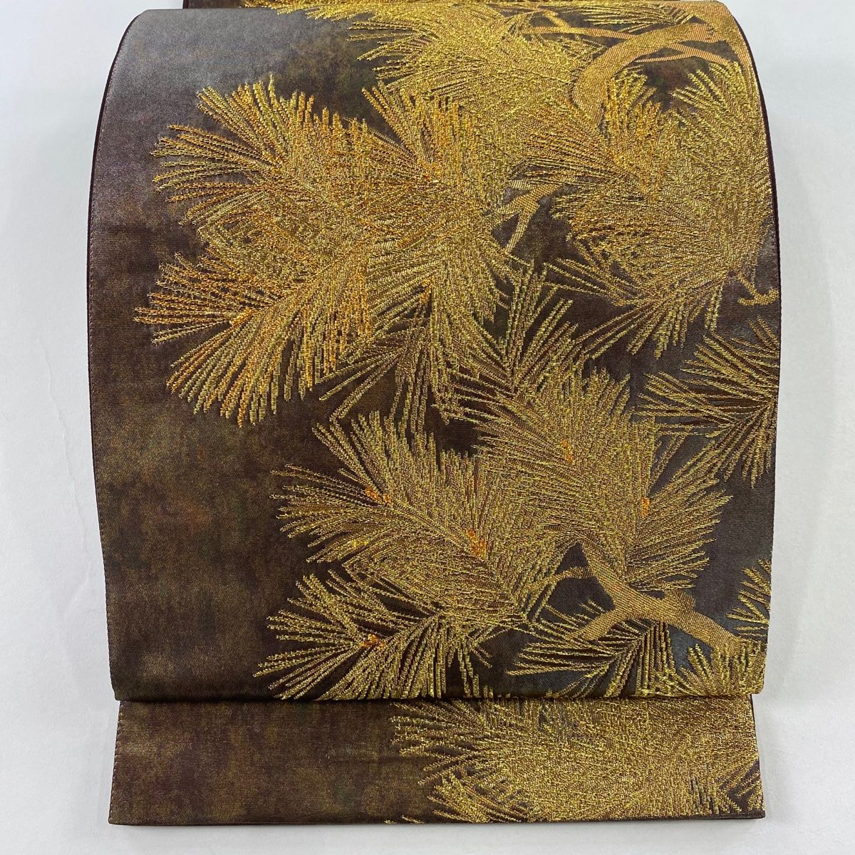 袋帯 落款 関西仕立て 松 金糸 箔 金茶 六通 正絹