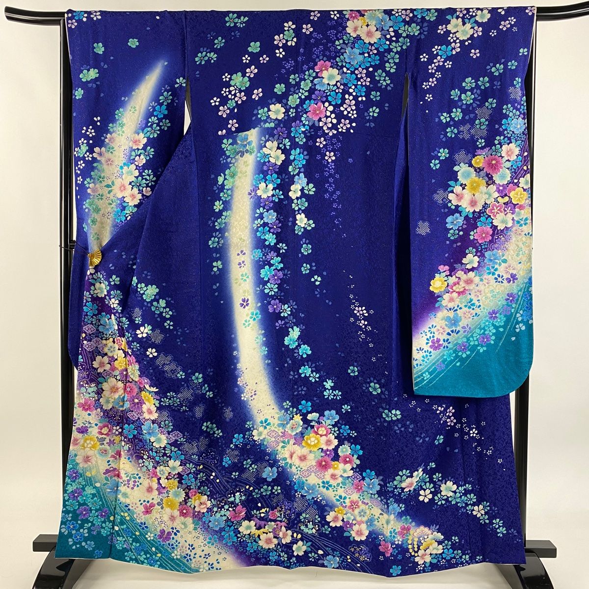 訪問着(袋帯つき)　袖丈長め　 草花文　金彩　金糸　未使用　紺青色　インスタ映え 訪問着(袋帯つき)袖丈長め 草花文金彩金糸未使用紺青色インスタ映え