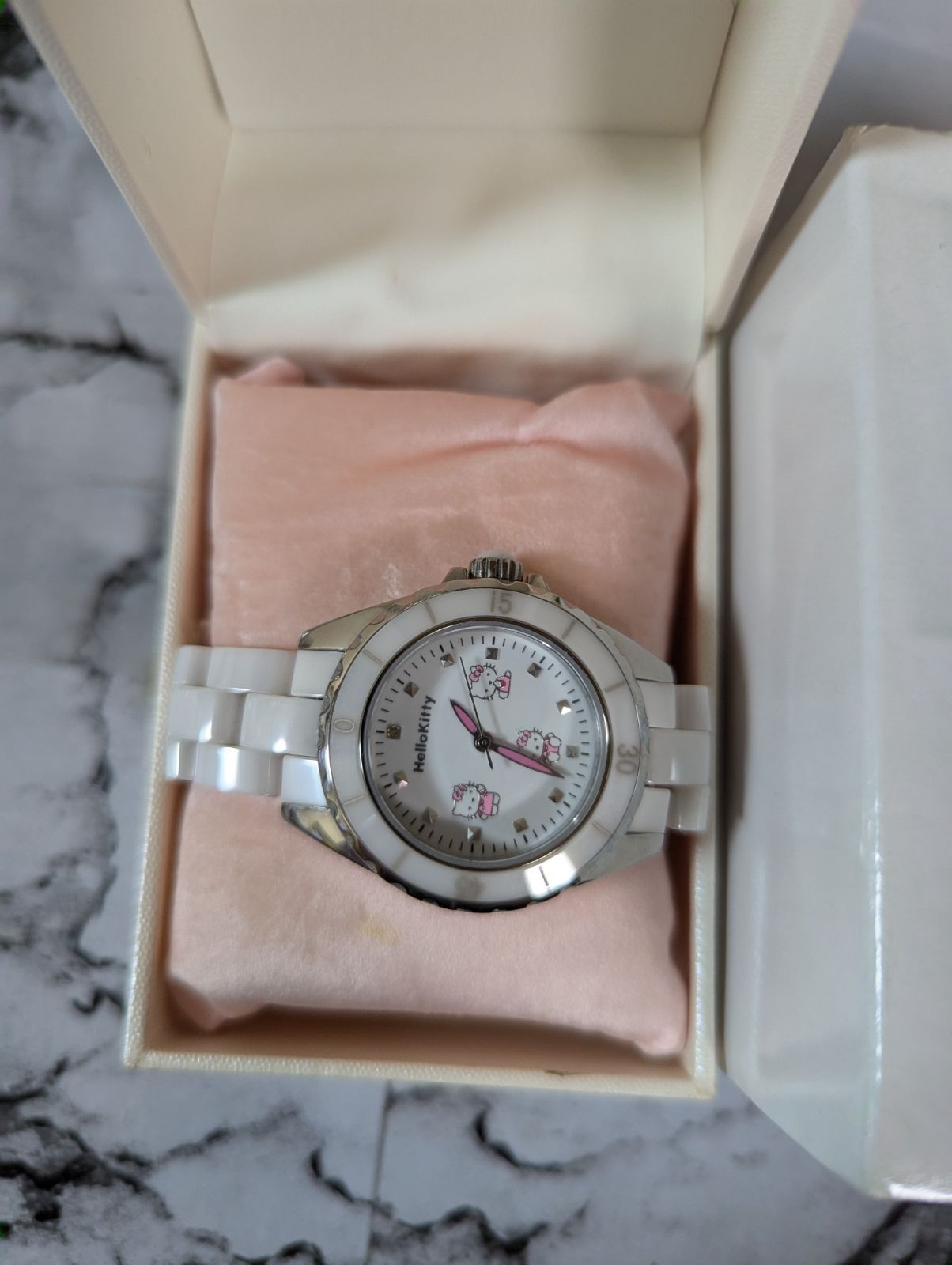 ハローキティ 35周年記念