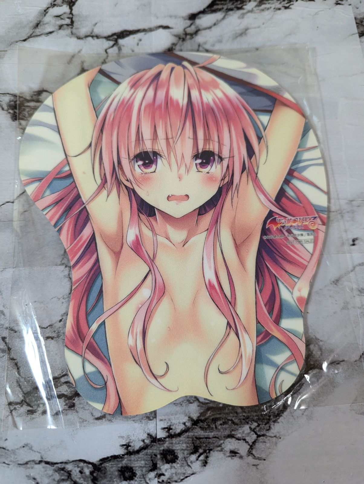 ToLOVEる ダークネス ナナ マウスパッド 抽選