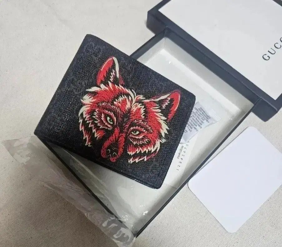 グッチ ウルフ プリント 二つ折り財布 フルセット