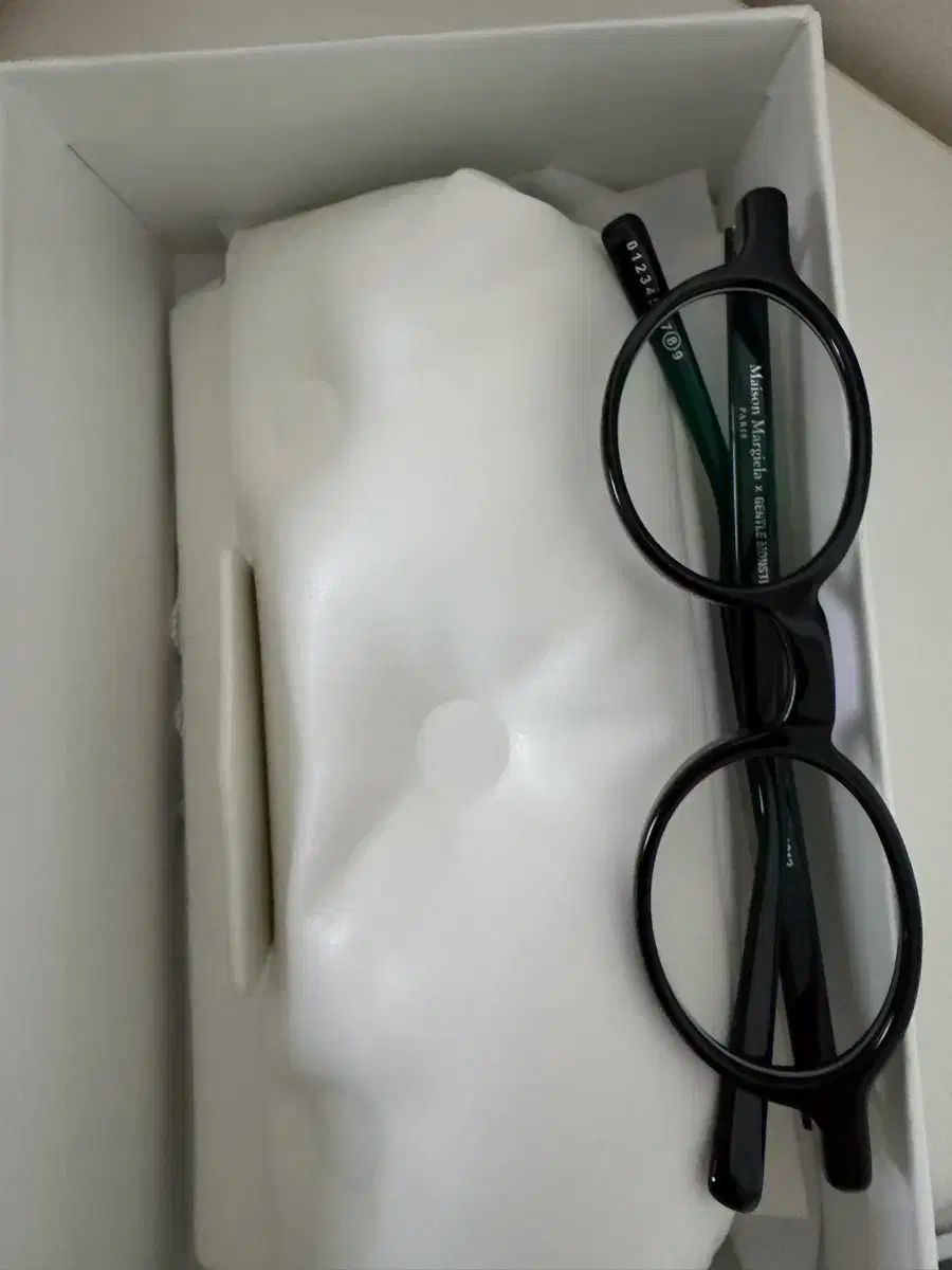 GENTLE MONSTER メゾンマルジェラ mm 012 ブラック