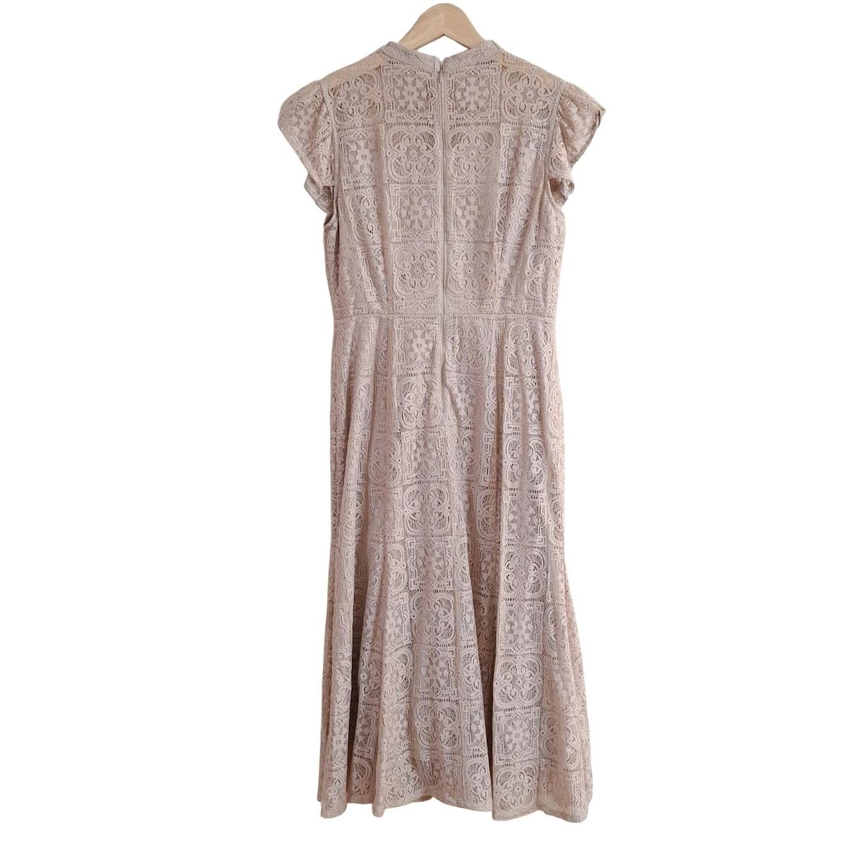 セルフォード　CELFORD ベージュ ワンピース　新品タグ36 新品タグ付き CELFORDセルフォード 襟付き 長袖 フレアワンピース