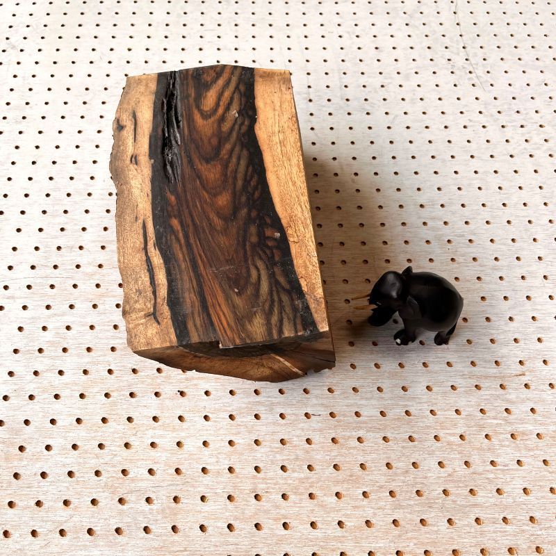 黒柿 クロガキ KGM-01】350×105×40 mm（白太除く）上杢 孔雀杢 銘木 端