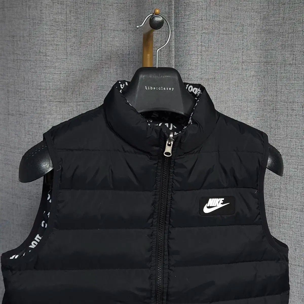 L ナイキ ジュニア リバーシブル ダウンベスト
