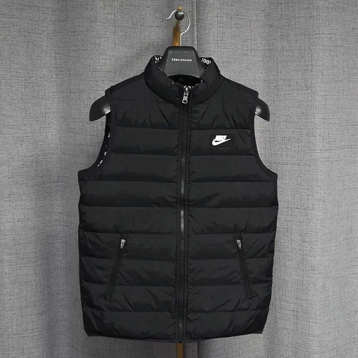 L ナイキ ジュニア リバーシブル ダウンベスト