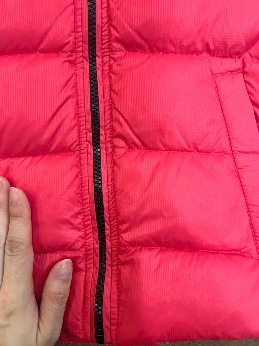 ai riders ダウン ホットピンク 6 Y