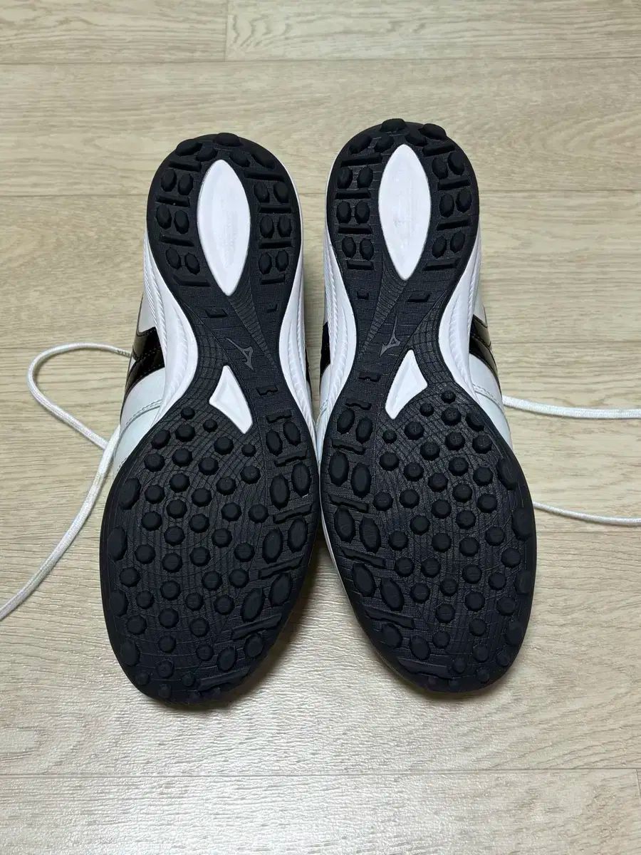  ミズノ モレリア サラ プロ tf 260 フットサルシューズ シューズ