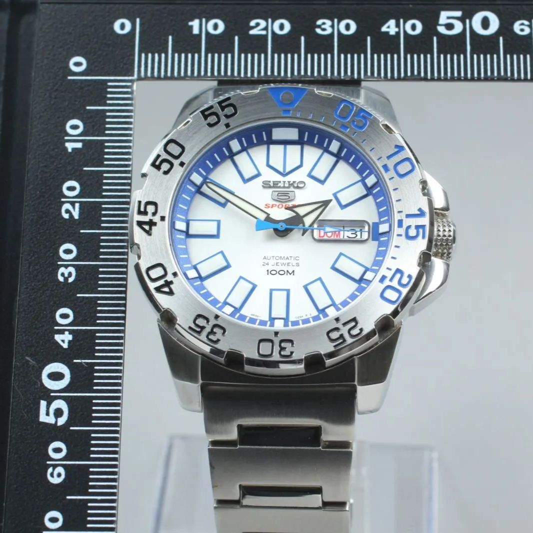 ベビーモンスター