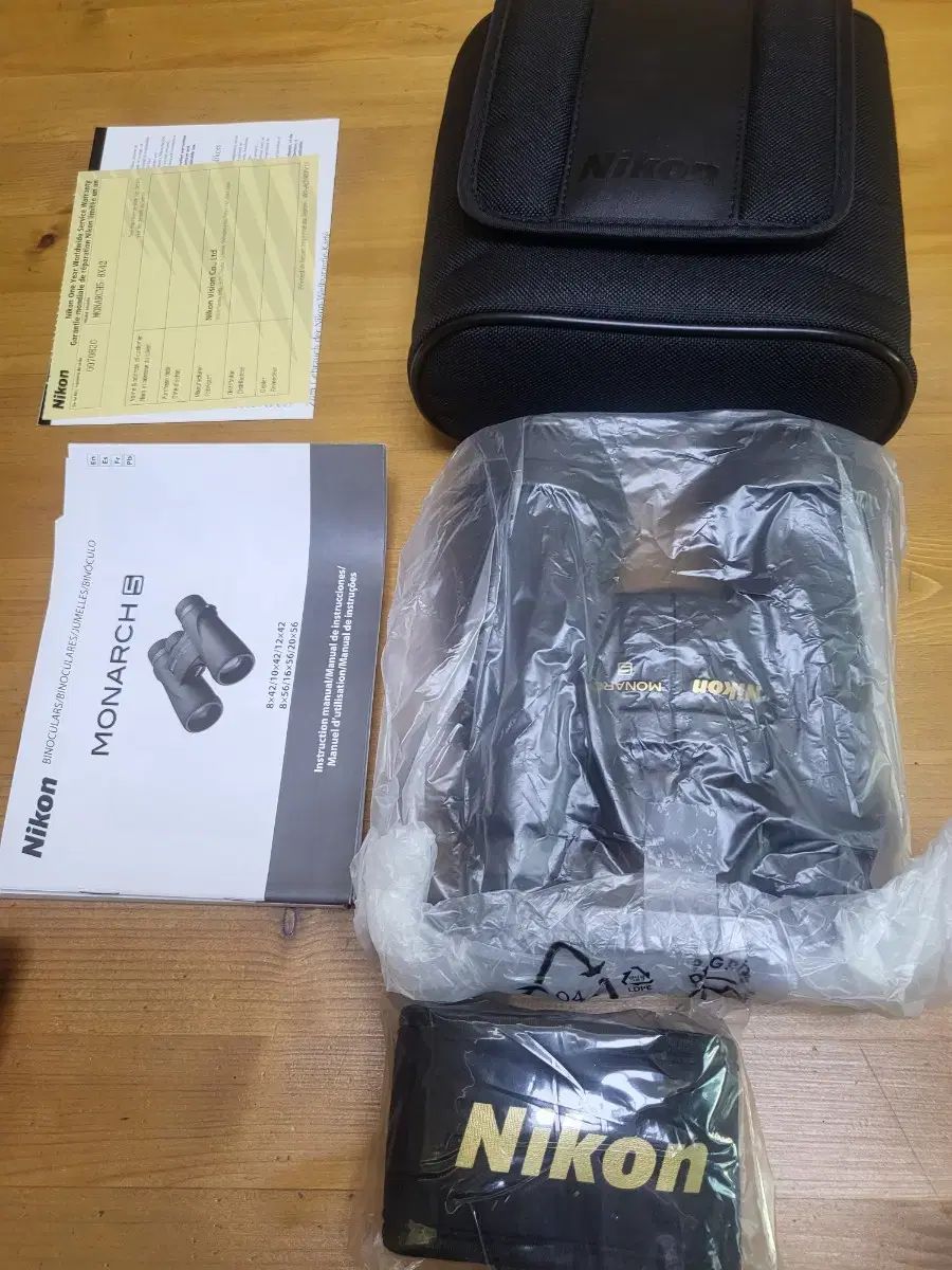  ニコン モナーク 5 8 x 42 ウール メガネ その他 武道 格闘技