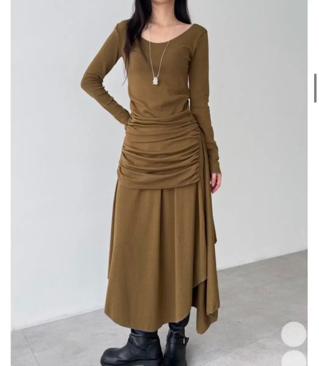 ウナカ이브 シャーリング 上下セット