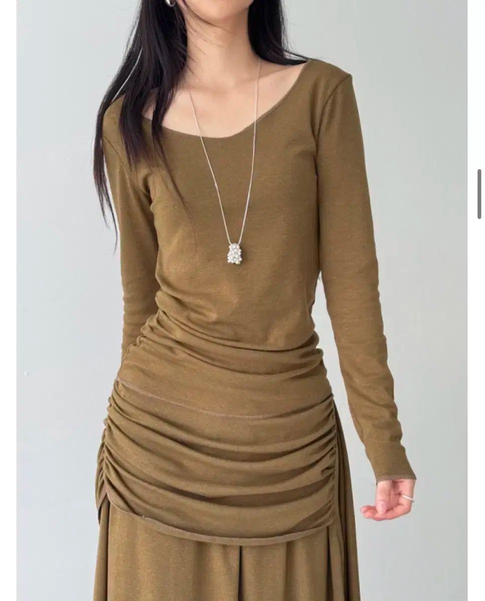 ウナカ이브 シャーリング 上下セット