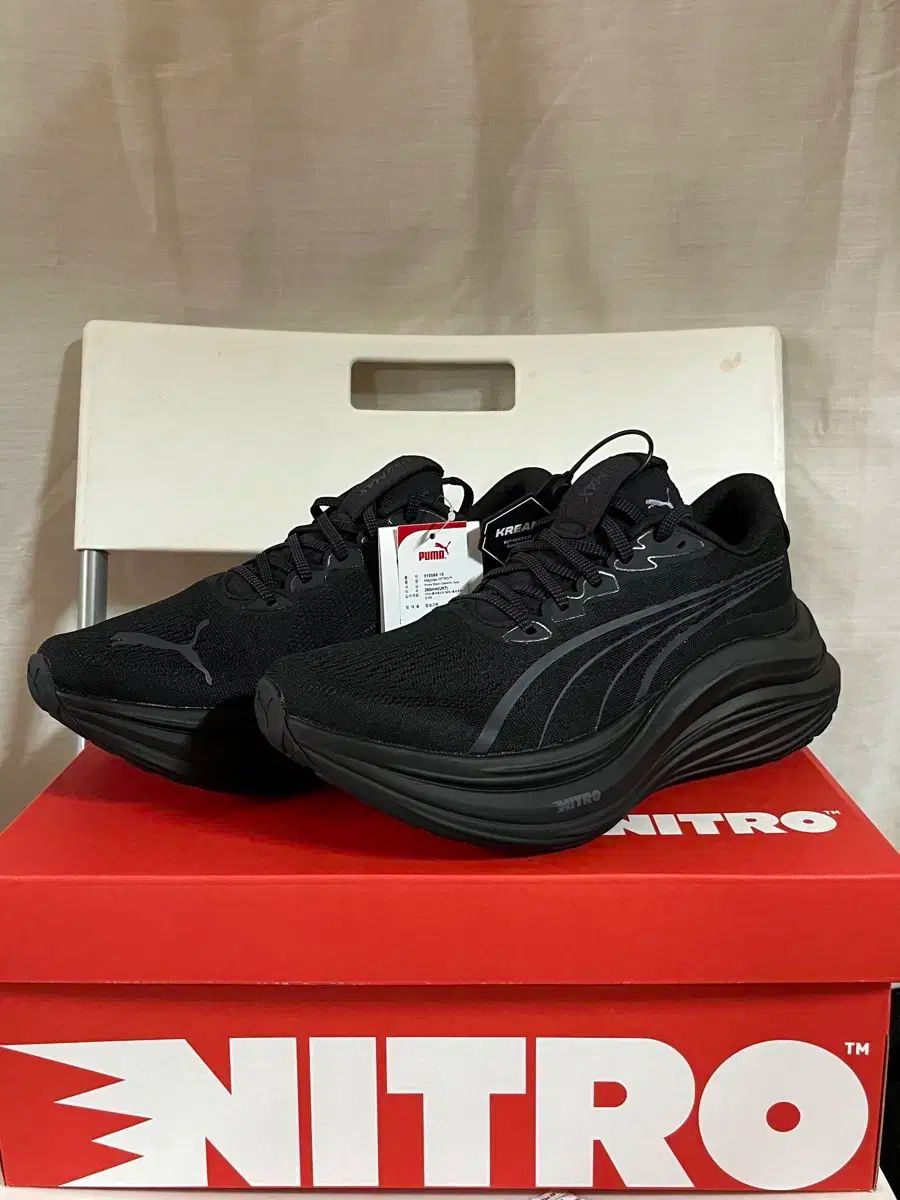 260 PUMA プーマ マグマックス ニトロ ブラック マックスクッション ランニングシューズ