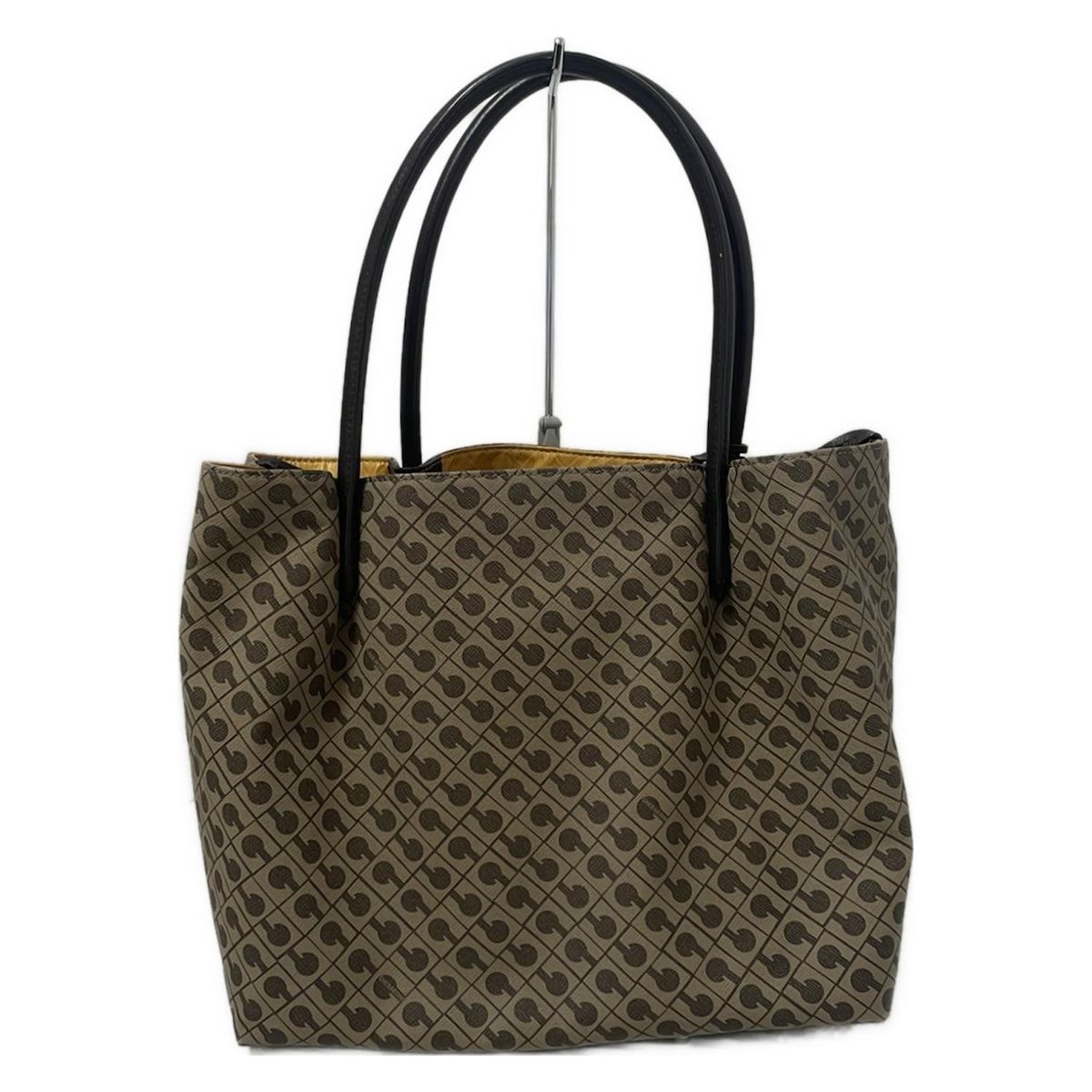 グレーベージュ×ベージュ×ダークブラウン レザー