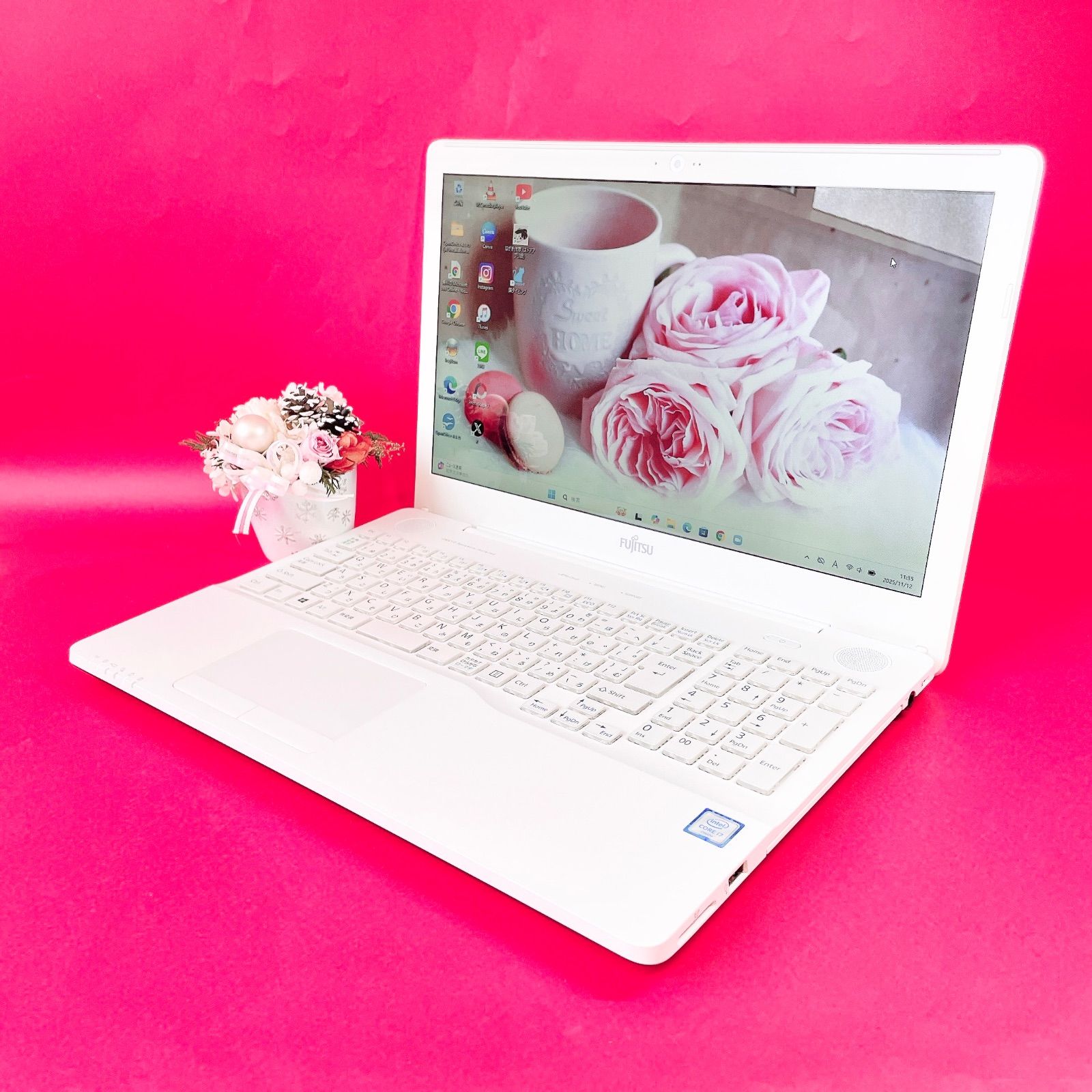 Corei7✨️サクサク快適SSD白VAIOノートパソコン✨️カメラ付きWin11