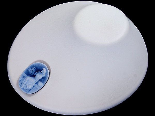 ジュエリー極】ゲルハルド・シュミット作 最高 町を眺める女性の彫刻