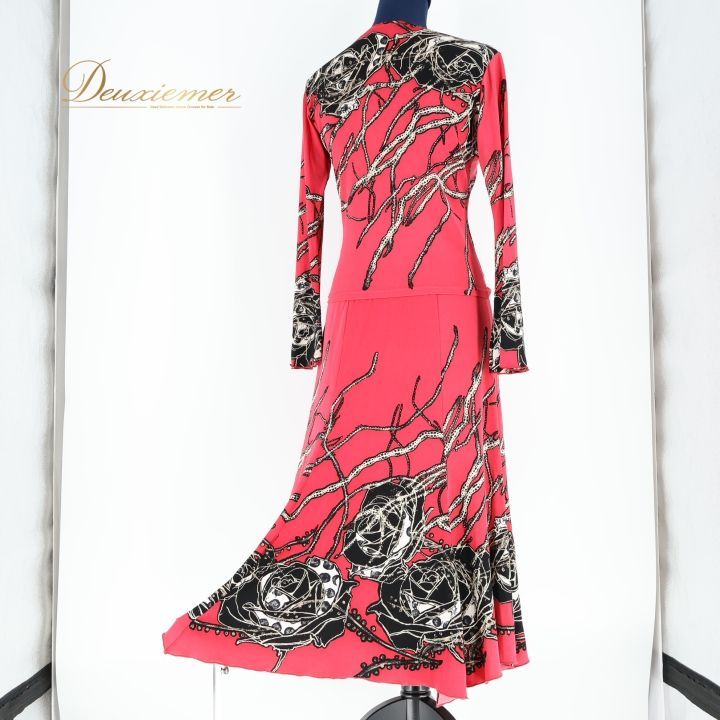 【美品 日本製 社交ダンス衣装】パープル Chacott 上下セット ツーピース 美品 日本製 社交ダンス衣装】パープル Chacott 上下セット ツーピース