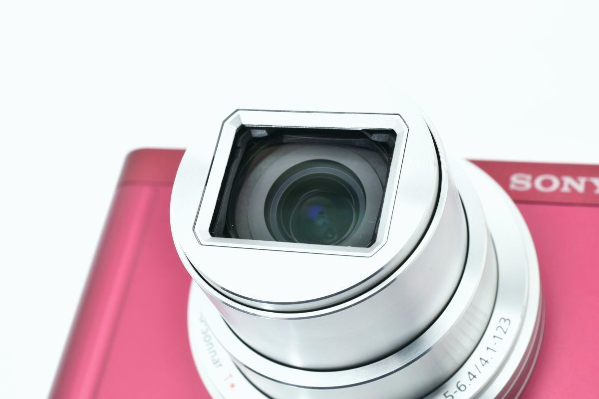 1820万画素 レッド