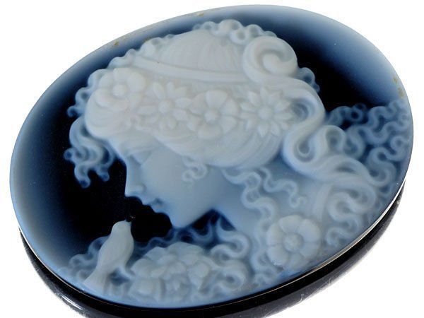 Ki　水牛角　有機宝石　唐草　透かし　貴女　カメオ　ブルー　大幅 水牛角有機宝石唐草透かし貴女カメオブルー大幅ブローチ＆トップ