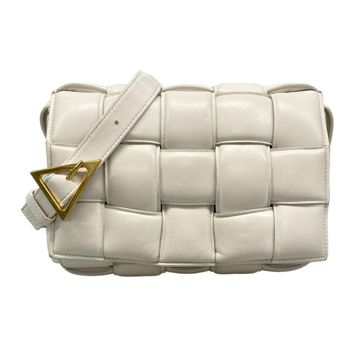 BOTTEGA VENETA ボッテガヴェネタ ショルダーバッグ パデッド カセット ライトグレー ラムスキン