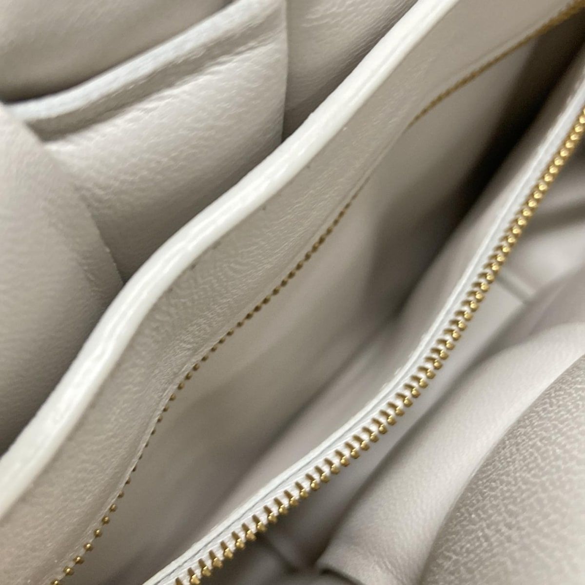 ボッテガヴェネタ ショルダーバッグ