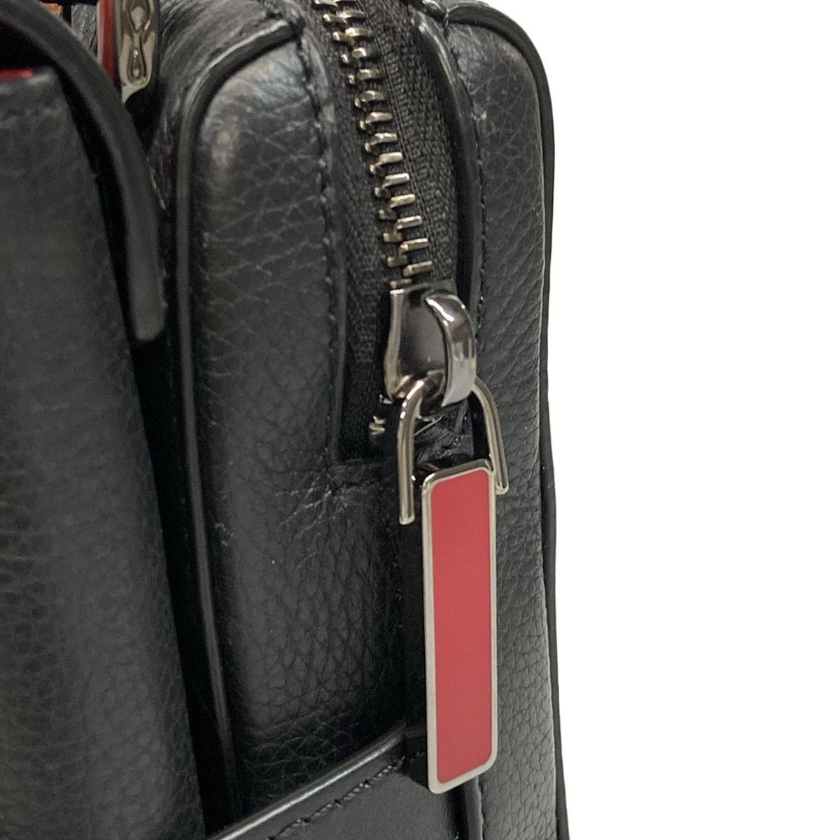 黒×レッド ミニバッグ