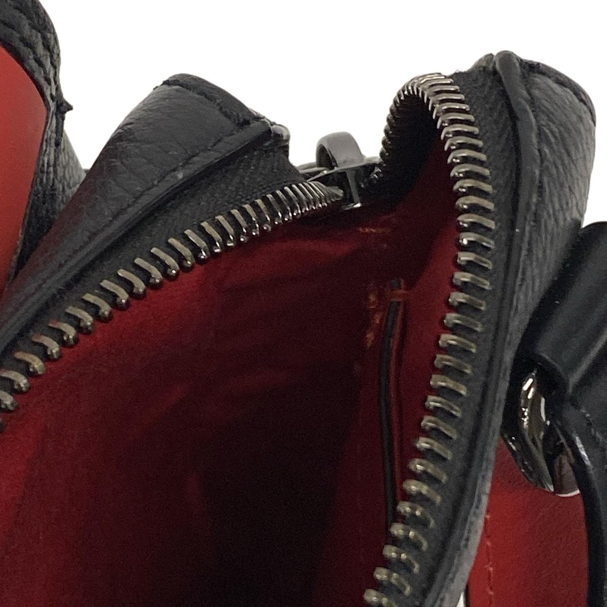 LOUBOUTIN クリスチャンルブタン