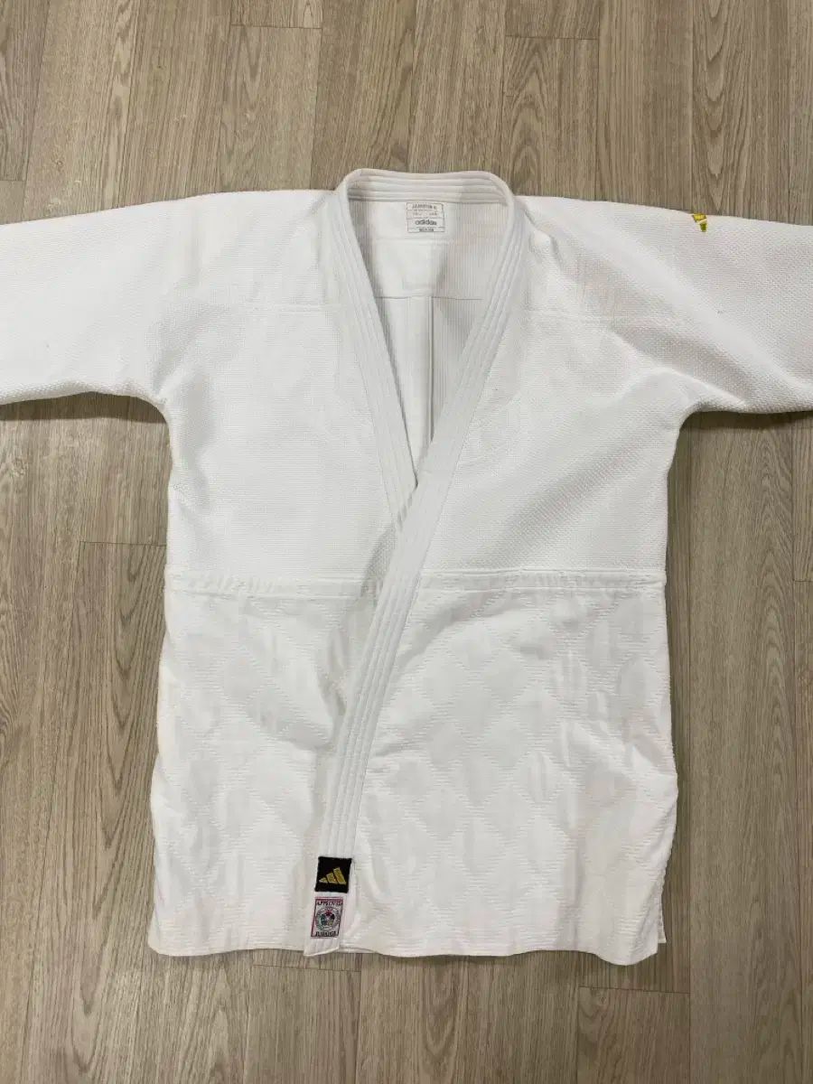 アディダス ゴールド 柔道着 175 サイズ