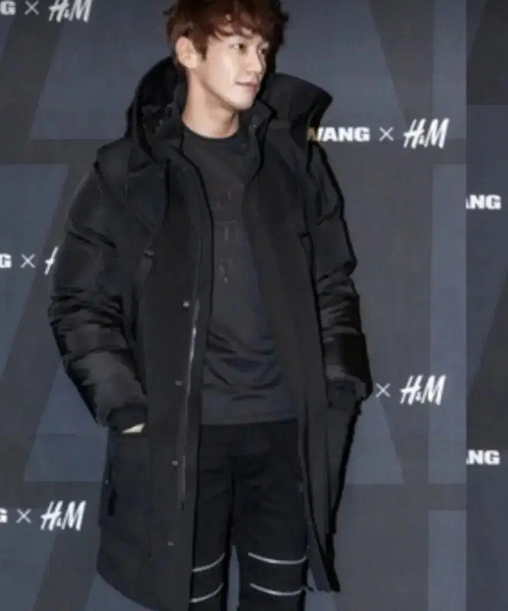 Alexander Wang H-M コラボ 王フド ロングダウンジャケット ほぼ