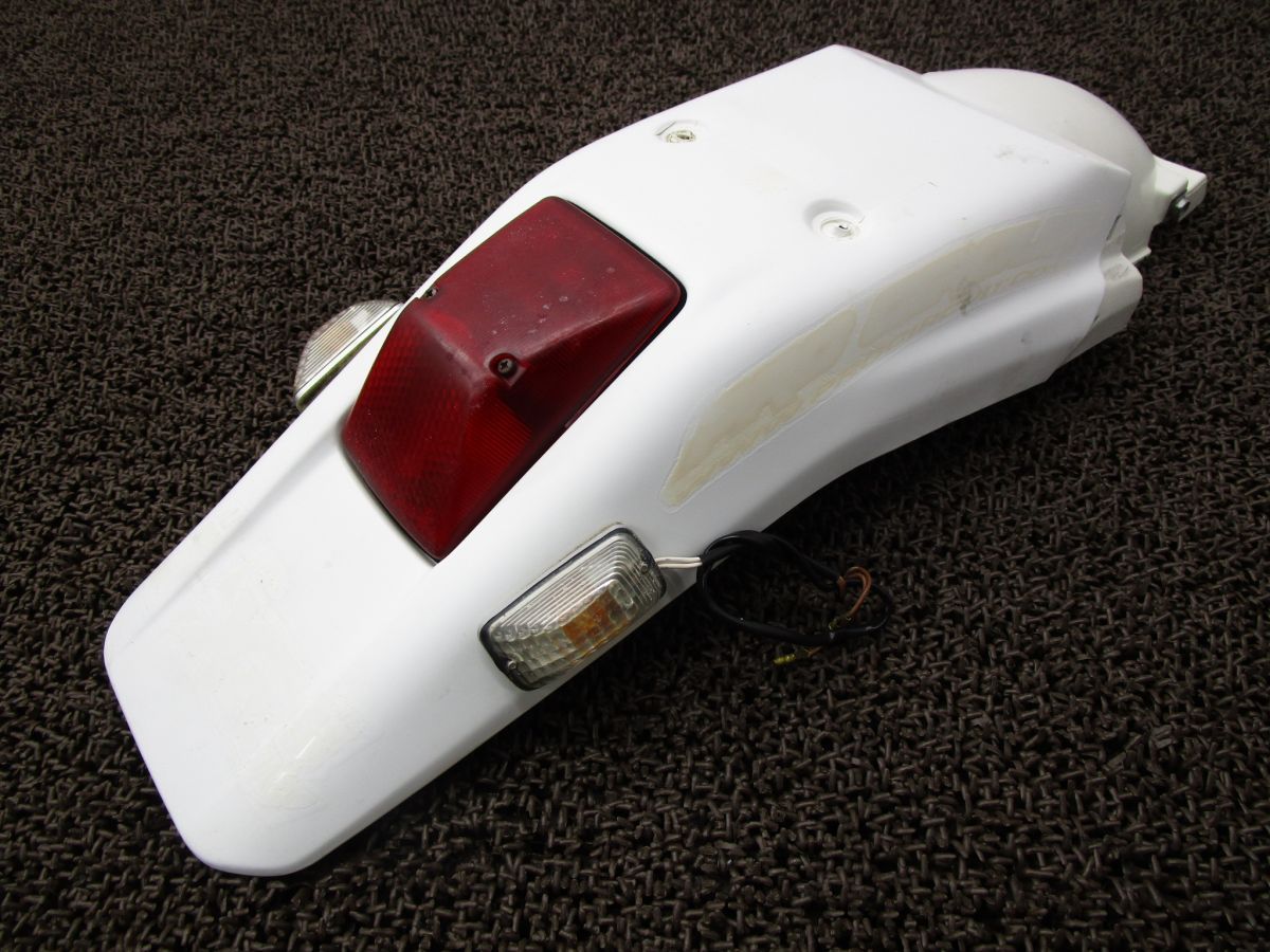 XR 250 リアフェンダー テールランプ A 7921 MD 30 ホンダ 17 E キャブ車