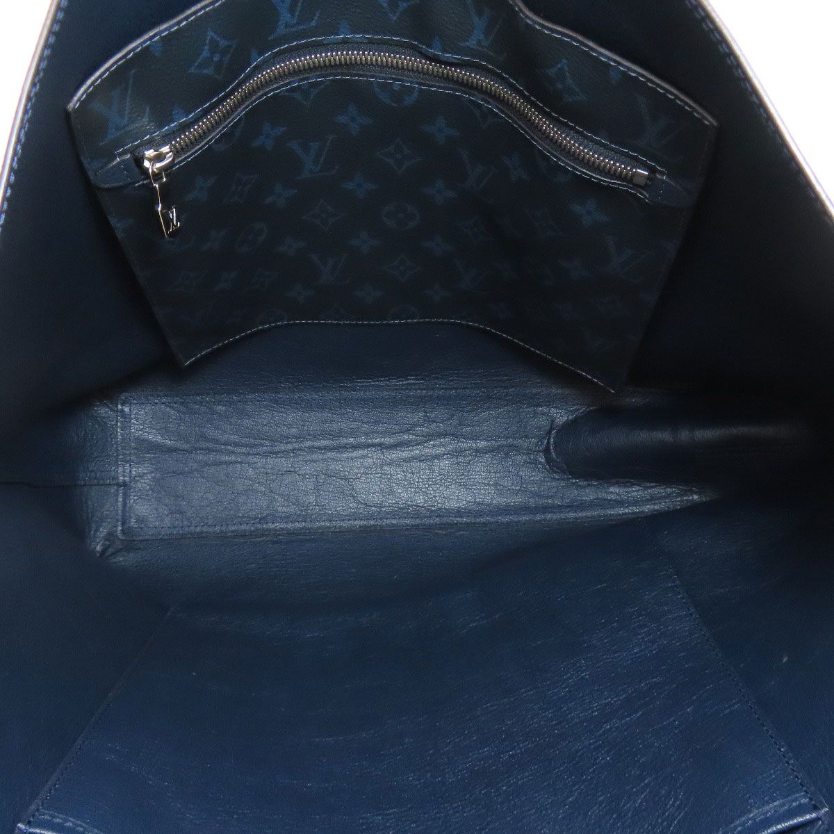 ヴォワヤージュ NV